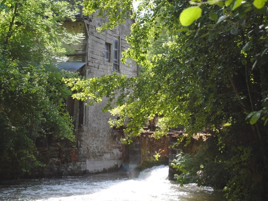 Au Pre Du Moulin Bed and Breakfast Clamanges Eksteriør billede
